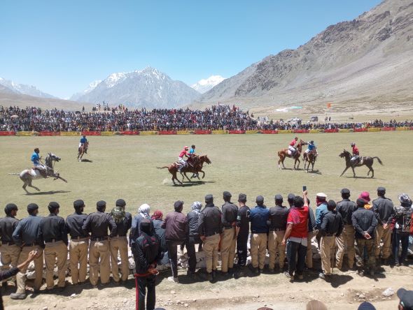 where is the shandur polo festival held every year?
