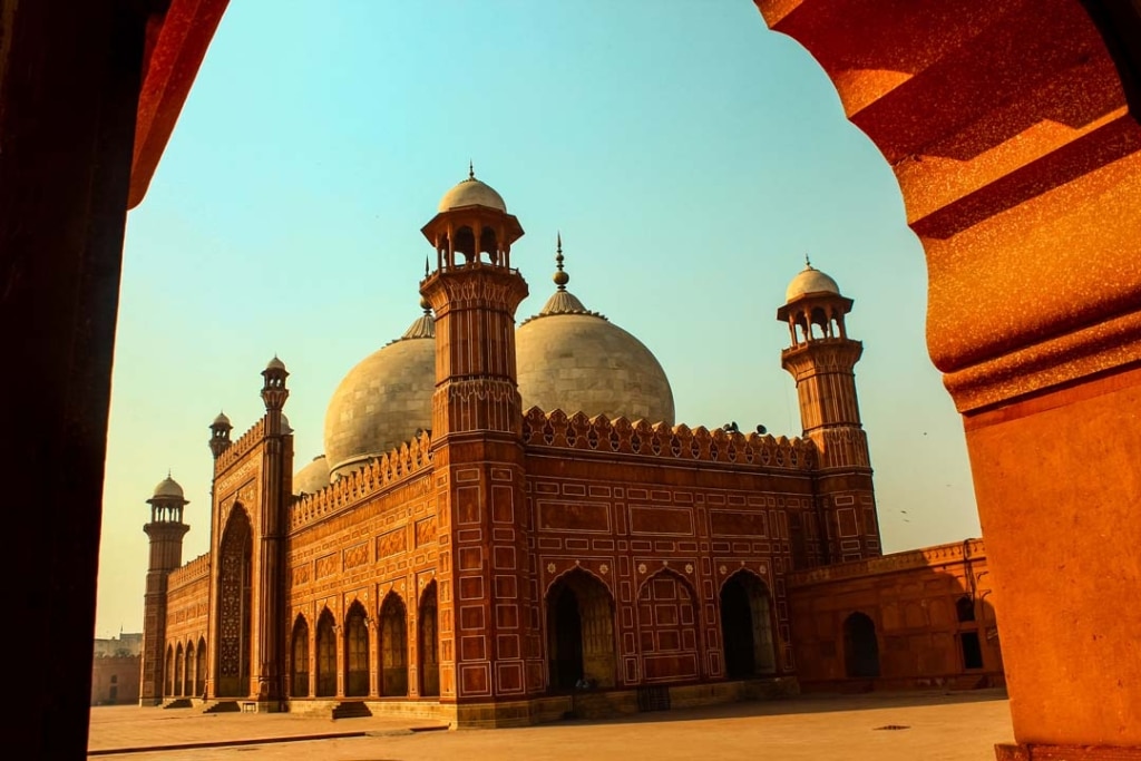 Badshahi Mosque Lahore Fort Park